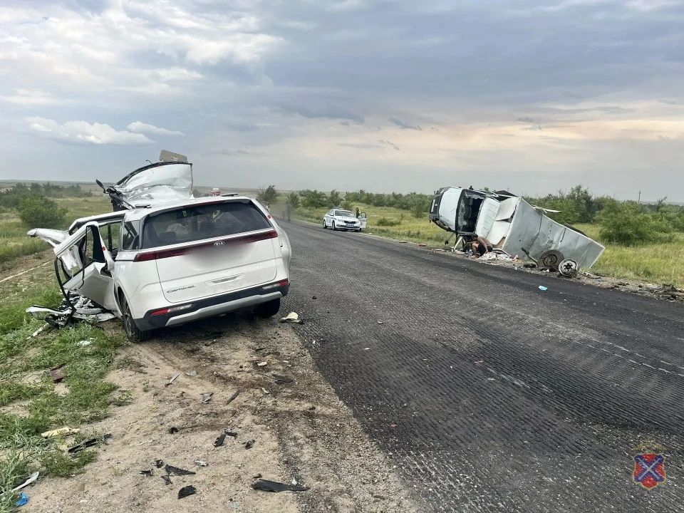 ннолетнюю девочку, доставлены с медучреждение ннолетнюю девочку, доставлены с медучреждение