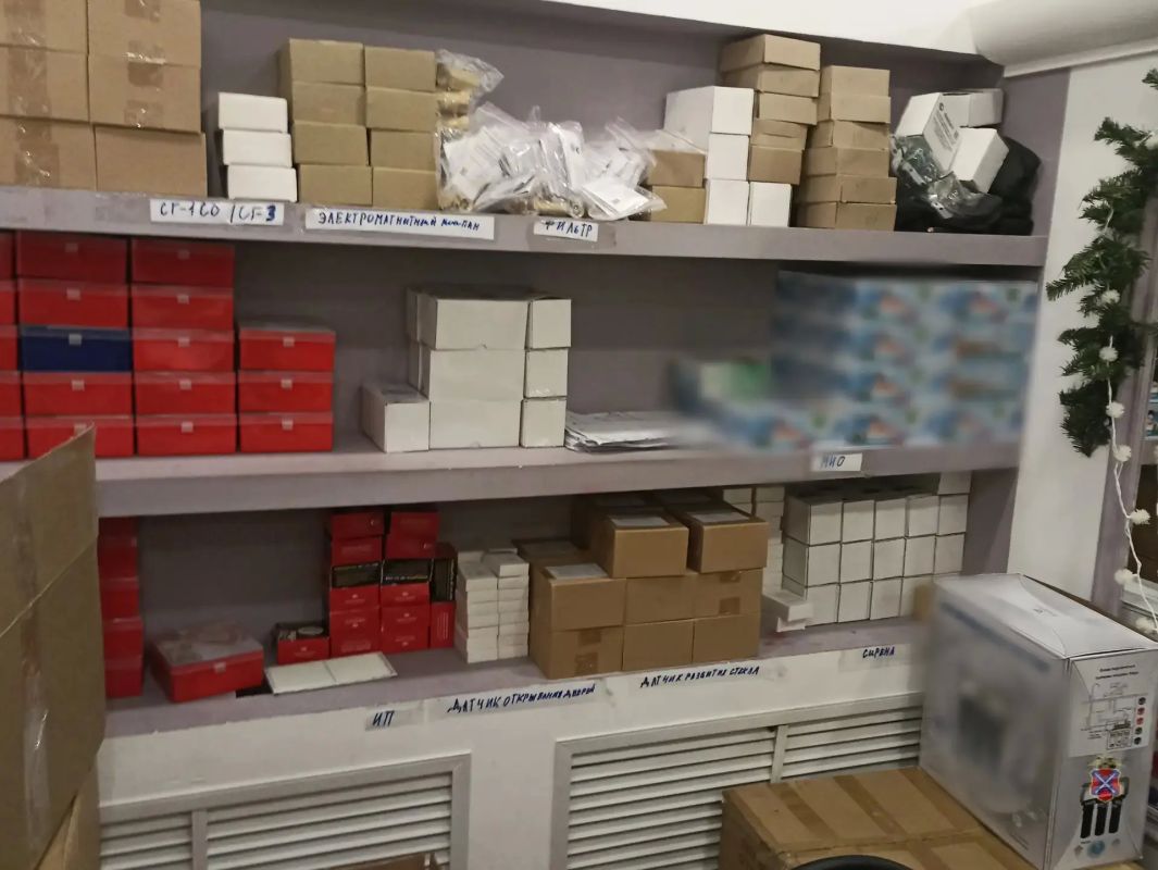 В Волгограде аферисты обманули 121 пенсионера на 10 млн рублей В Волгограде аферисты обманули 121 пенсионера на 10 млн рублей