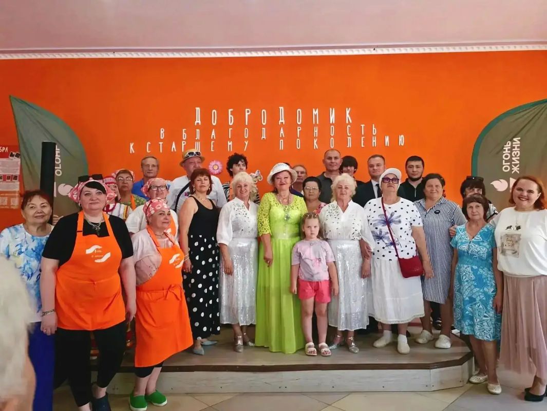 В «Добродомике» прошёл праздник, посвящённый Дню семьи, любви и верности В «Добродомике» прошёл праздник, посвящённый Дню семьи, любви и верности