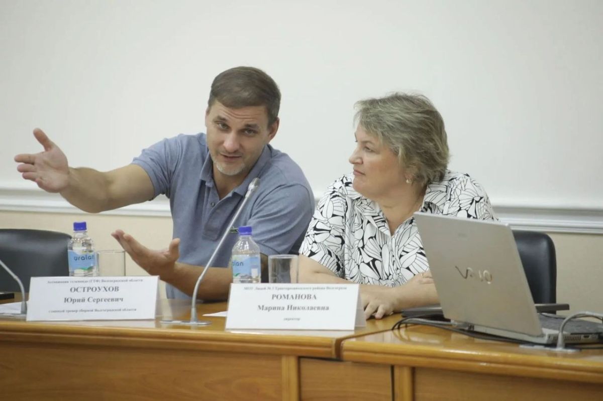 Сегодня в Волгоградской городской Думе прошла торжественная церемония «Лучшие из лучших» Сегодня в Волгоградской городской Думе прошла торжественная церемония «Лучшие из лучших»