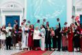 В Москве заместитель Председателя Правительства России Дмитрий Чернышенко, Министр просвещения России Сергей Кравцов, заместитель Министра просвещения РФ Ольга Колударова вручили дипломы с отличием 38 лучшим выпускникам...