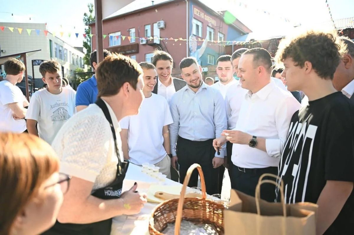 «Новые люди» дали старт акции в поддержку фермеров «Новый урожай» «Новые люди» дали старт акции в поддержку фермеров «Новый урожай»