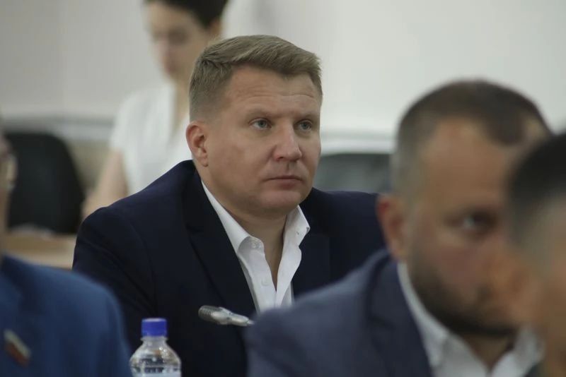 На состоявшемся сегодня очередном заседании депутаты Волгоградской городской Думы рассмотрели и одобрили 19 проектов решений На состоявшемся сегодня очередном заседании депутаты Волгоградской городской Думы рассмотрели и одобрили 19 проектов решений