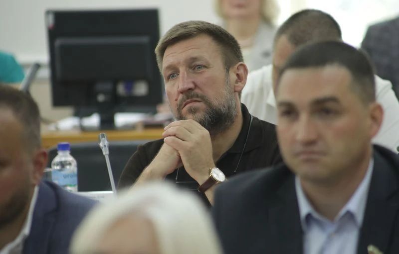 На состоявшемся сегодня очередном заседании депутаты Волгоградской городской Думы рассмотрели и одобрили 19 проектов решений На состоявшемся сегодня очередном заседании депутаты Волгоградской городской Думы рассмотрели и одобрили 19 проектов решений