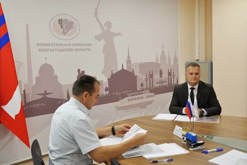 Кандидаты от "Партии пенсионеров" представили в ИКВО документы о выдвижении на выборах депутатов Госдумы Кандидаты от "Партии пенсионеров" представили в ИКВО документы о выдвижении на выборах депутатов Госдумы