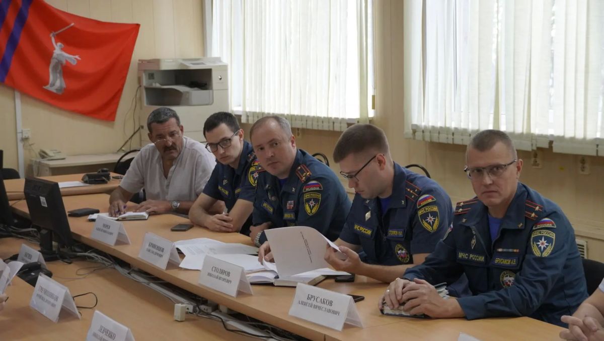 #БудниМЧС. Сотрудники Главного управления МЧС России по Волгоградской области приняли участие в совещании на тему: «Развитие системы оповещения населения Волгоградской области» #БудниМЧС. Сотрудники Главного управления МЧС России по Волгоградской области приняли участие в совещании на тему: «Развитие системы оповещения населения Волгоградской области»