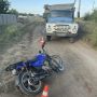 Подросток на мопеде попал под колеса ЗИЛ под Волгоградом