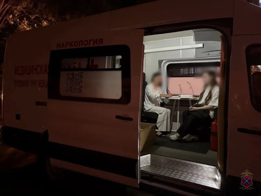 Волгоградские полицейские провели профилактические рейды в Ворошиловском районе Волгоградские полицейские провели профилактические рейды в Ворошиловском районе