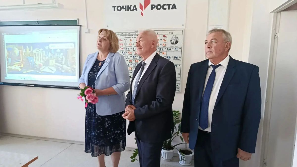 Сегодня, 1 сентября, в волгоградском регионе за парты сядут свыше 250 тысяч студентов и школьников Сегодня, 1 сентября, в волгоградском регионе за парты сядут свыше 250 тысяч студентов и школьников