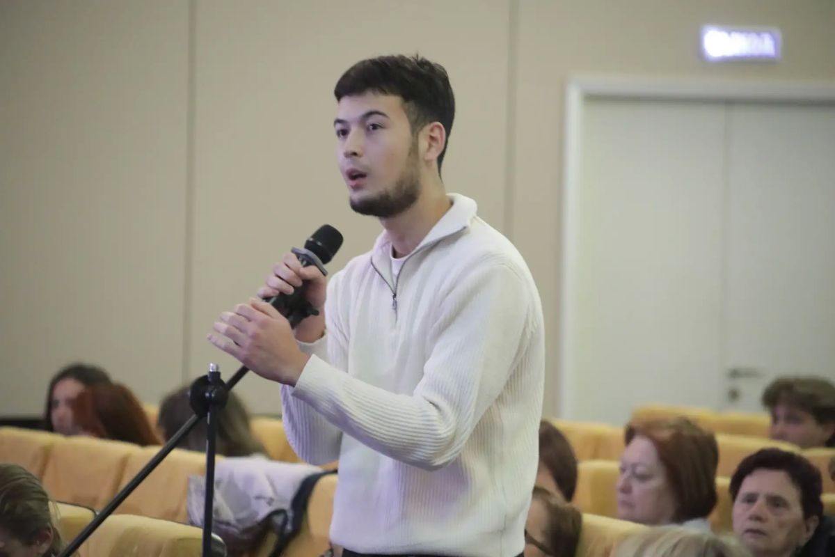 Новый Устав городагероя является отражением общего стремления сделать город удобнее и справедливее для каждого жителя, уверена Почетный гражданин города-героя Волгограда Хельви Латту Новый Устав городагероя является отражением общего стремления сделать город удобнее и справедливее для каждого жителя, уверена Почетный гражданин города-героя Волгограда Хельви Латту