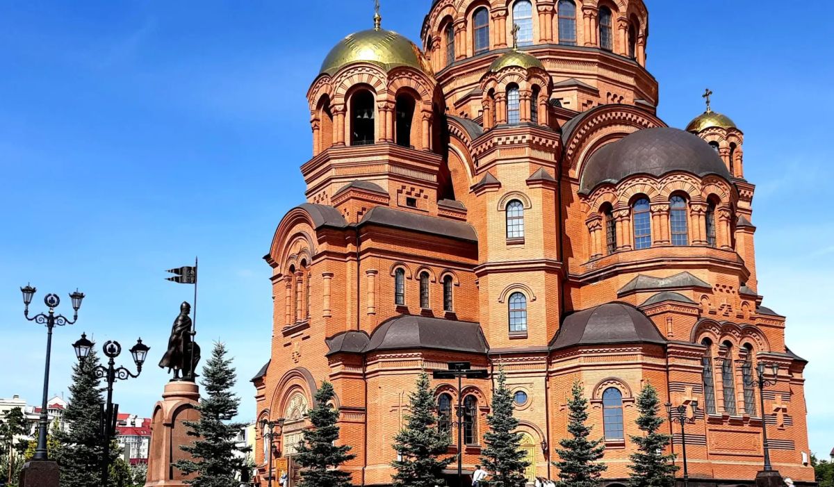 12 сентября Русская православная церковь отмечает день перенесение мощей святого благоверного великого князя Александра Невского, и сегодня главный храм Волгограда - АлександроНевский кафедральный собор - празднует свой... 12 сентября Русская православная церковь отмечает день перенесение мощей святого благоверного великого князя Александра Невского, и сегодня главный храм Волгограда - АлександроНевский кафедральный собор - празднует свой...
