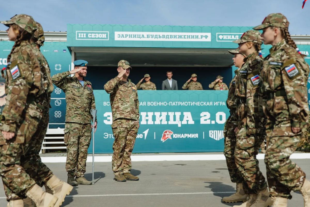 «Зарница 2.0» — стартовал финал игры для самых юных бойцов второго заезда «Зарница 2.0» — стартовал финал игры для самых юных бойцов второго заезда