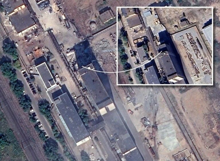 Последствия удара ракет FP-5 "Фламинго" по предприятию "Волгоградпромпроект" в Волгограде ночью 11 сентября, снятые со спутника Последствия удара ракет FP-5 "Фламинго" по предприятию "Волгоградпромпроект" в Волгограде ночью 11 сентября, снятые со спутника