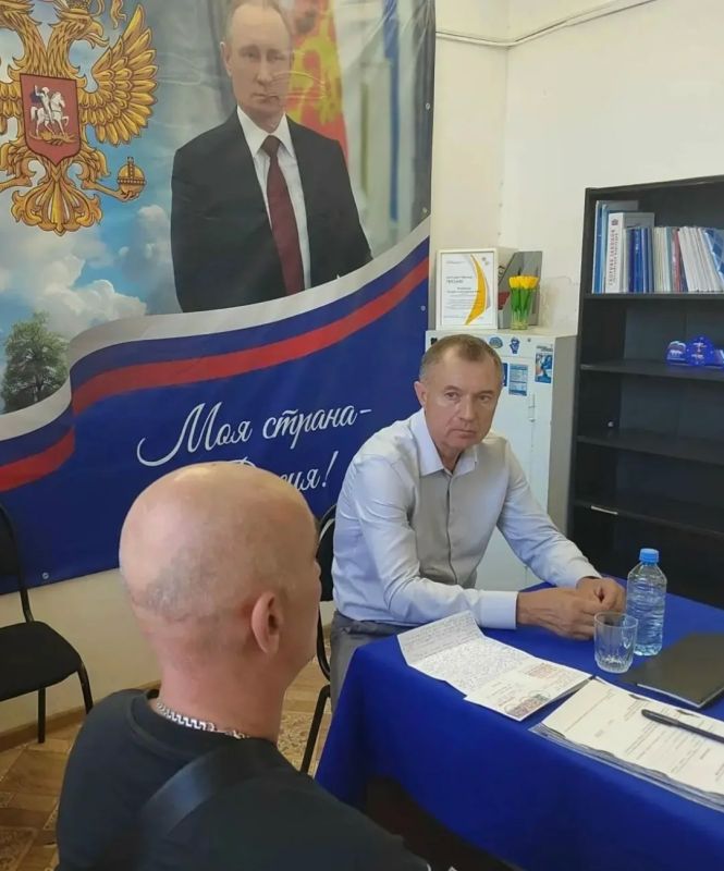 Депутаты Волгоградской областной Думы приняли участие в Едином дне приема участников СВО и членов их семей Депутаты Волгоградской областной Думы приняли участие в Едином дне приема участников СВО и членов их семей