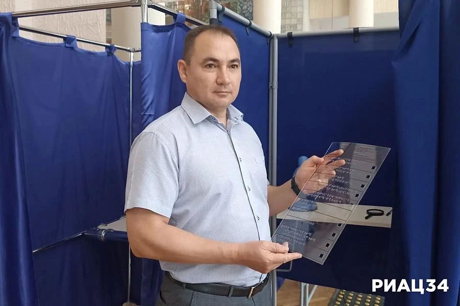 Волгоградский избирком показал, как на предстоящих выборах будут выглядеть избирательные участки, адаптированные для лиц с ограниченными возможностями здоровья Волгоградский избирком показал, как на предстоящих выборах будут выглядеть избирательные участки, адаптированные для лиц с ограниченными возможностями здоровья
