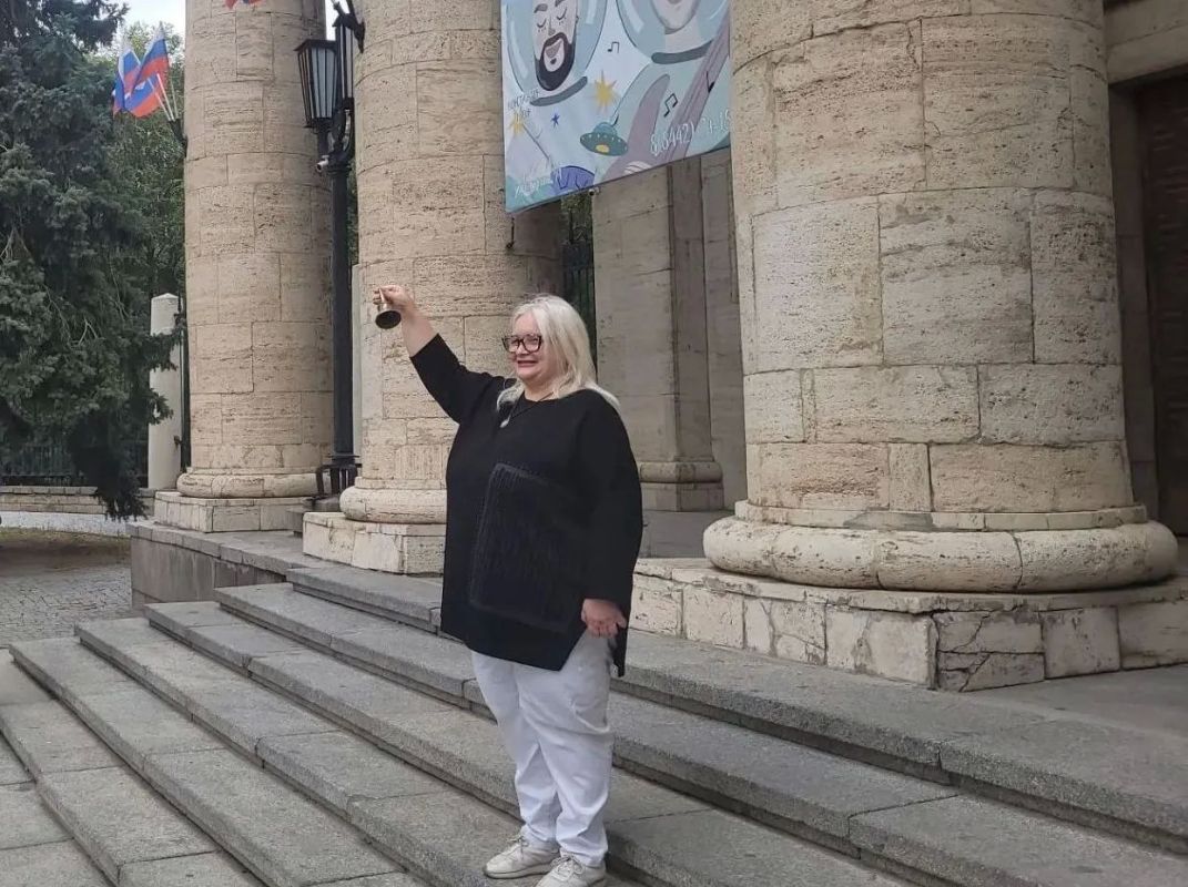 В Волгограде в 13-й раз прошла акция «Звон мира, памяти и радости» В Волгограде в 13-й раз прошла акция «Звон мира, памяти и радости»