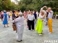 Традиционно каждую среду в Комсомольском саду Волгограда ретро-танцы «Музыка из СССР!