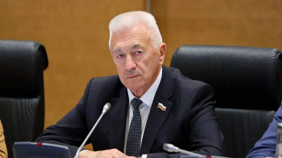 Сегодня на заседании регионального парламента принят закон о внесении изменений в закон о патриотическом и духовно-нравственном воспитании Сегодня на заседании регионального парламента принят закон о внесении изменений в закон о патриотическом и духовно-нравственном воспитании