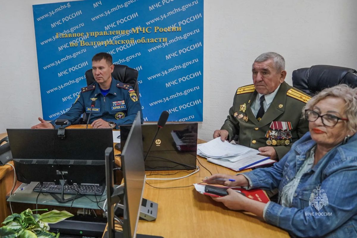 Взаимодействие поколений — основа преемственности и силы ведомства Взаимодействие поколений — основа преемственности и силы ведомства