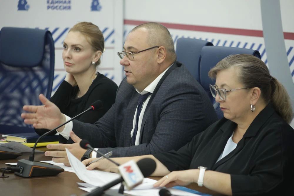 Названы имена победителей второго сезона регионального этапа Национальной премии «Человек труда» Названы имена победителей второго сезона регионального этапа Национальной премии «Человек труда»