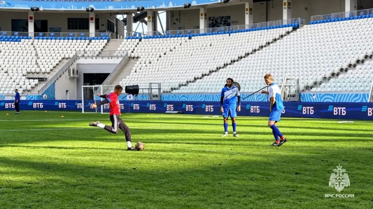 Волгоградские спасатели приняли участие в Кубке ВТБ по мини-футболу Волгоградские спасатели приняли участие в Кубке ВТБ по мини-футболу