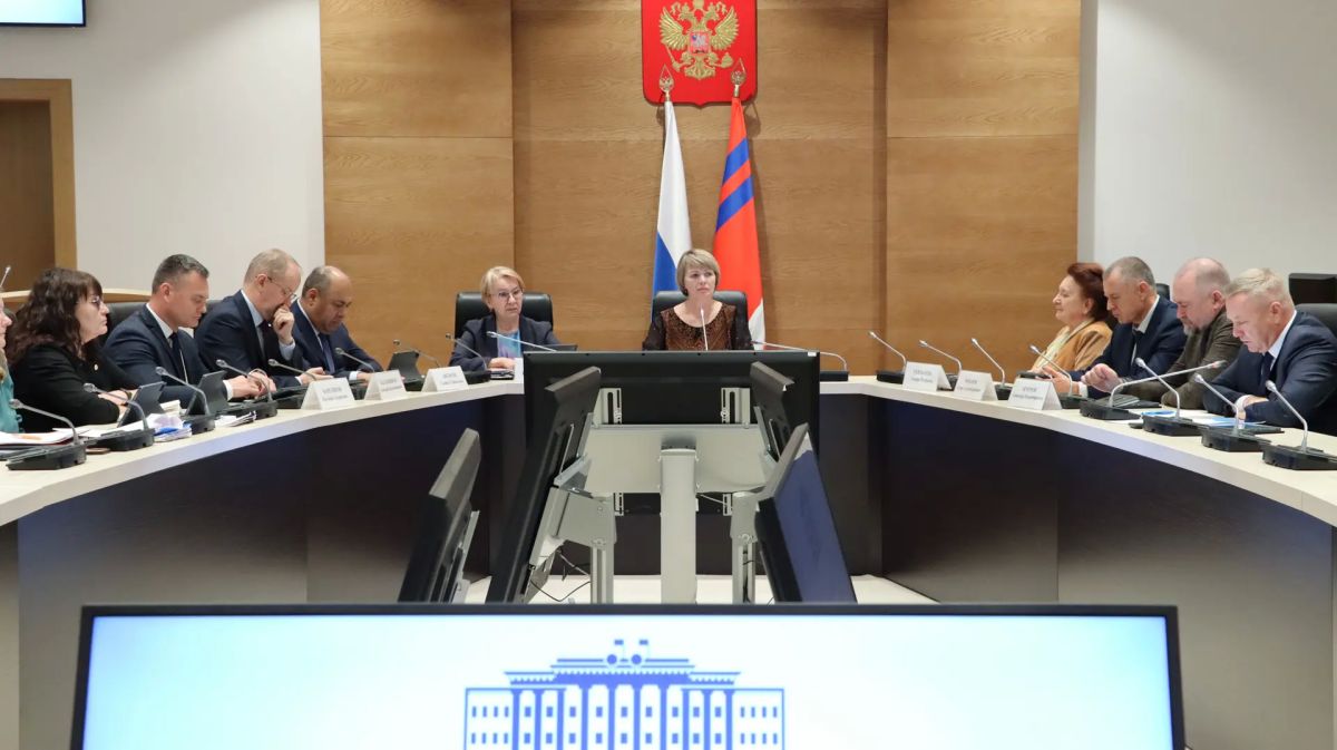 Вопрос о формировании нового состава Избирательной комиссии региона обсуждался на заседании профильного парламентского комитета под председательством Татьяны Распутиной