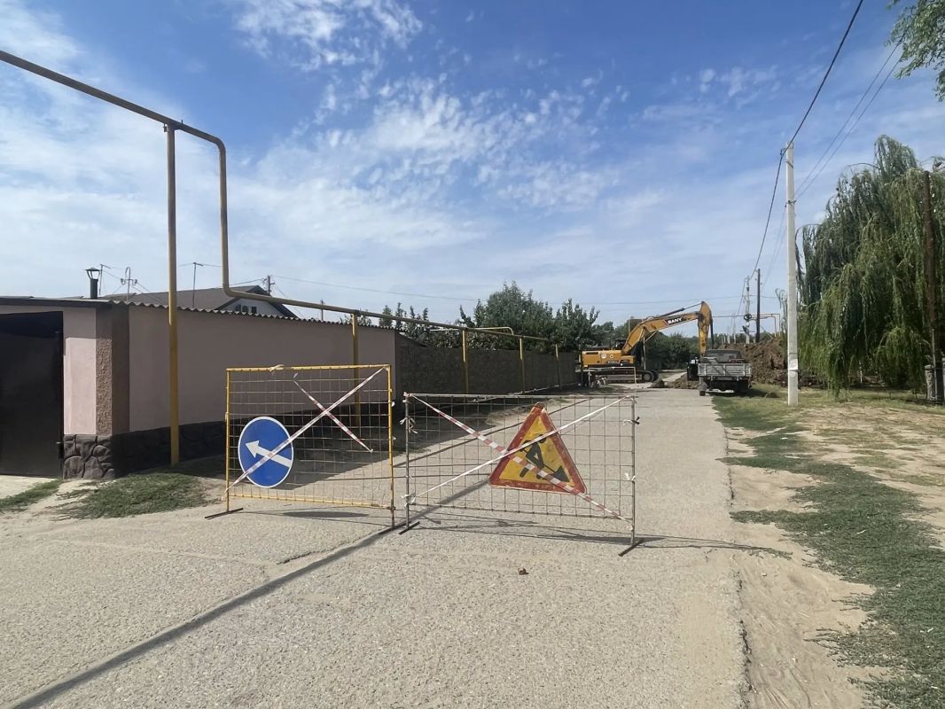 В поселке Куйбышев Среднеахтубинского района продолжается строительство новых водопроводных сетей протяженностью 26,5 км. Готовность объекта превысила 50 процентов