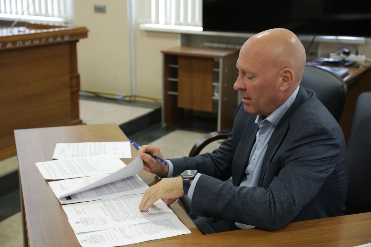 В Волгограде продолжается подготовка к очередному заседанию городской Думы: депутаты обсуждают проекты решений в комитетах В Волгограде продолжается подготовка к очередному заседанию городской Думы: депутаты обсуждают проекты решений в комитетах