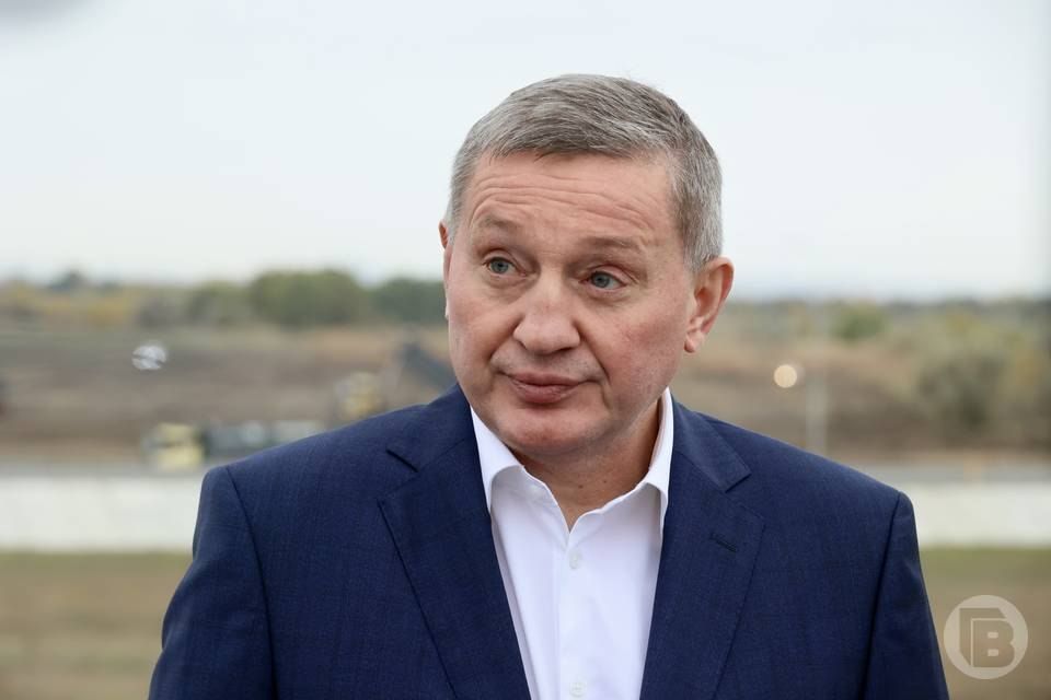 Губернатору Волгоградской области Андрею Бочарову сегодня исполнилось 57 лет