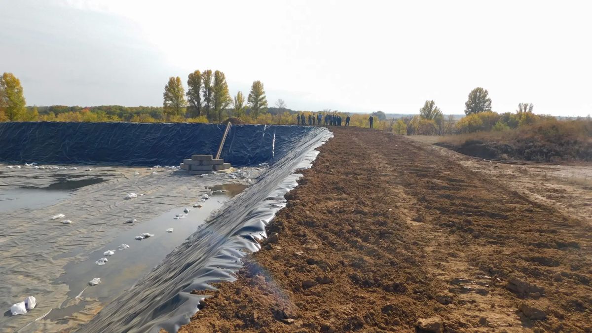 Экосовет при Волгоградской областной Думе под председательством Ирины Соловьевой обсудил вопросы защиты водных объектов и недопустимости нарушения природоохранного законодательства в водохозяйственной сфере Экосовет при Волгоградской областной Думе под председательством Ирины Соловьевой обсудил вопросы защиты водных объектов и недопустимости нарушения природоохранного законодательства в водохозяйственной сфере