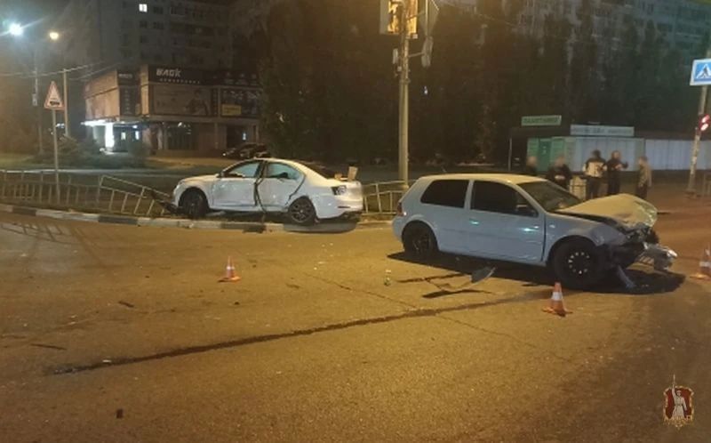 ДТП с тремя пострадавшими произошло в Волжском