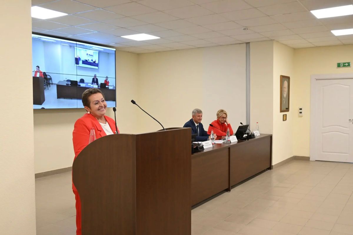 В Волгоградской области обсудили приоритеты развития медицинской помощи матери и ребенку В Волгоградской области обсудили приоритеты развития медицинской помощи матери и ребенку