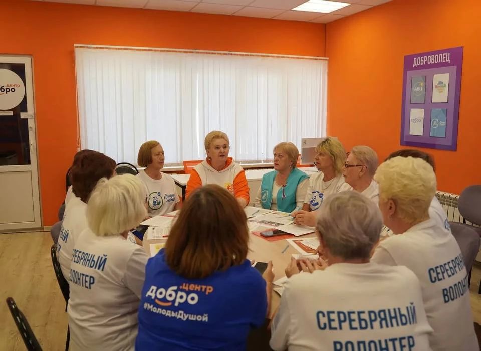 Вера Лазарева награждена нагрудным знаком «Доброволец России»