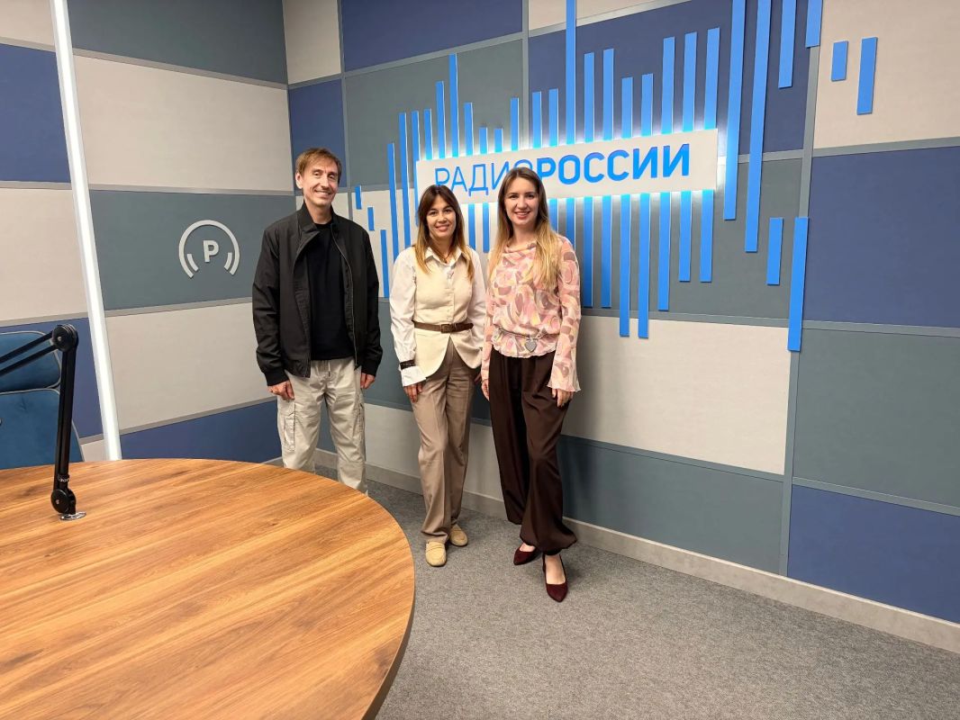 Картинка громче слов. Посмотрите вокруг: баннеры, афиши, сторис, мемы, интерфейсы, вывески… Мы считываем большую часть смыслов именно через картинки