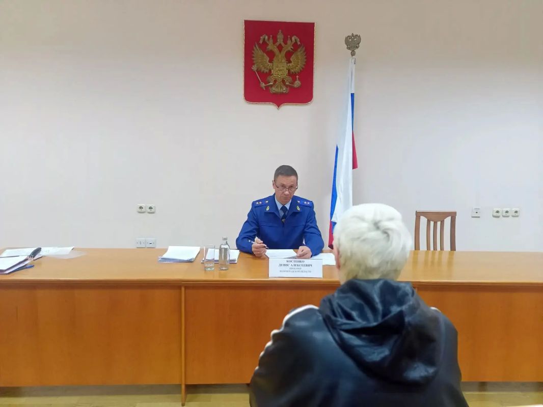 Прокурор Волгоградской области провел личный прием граждан Прокурор Волгоградской области провел личный прием граждан