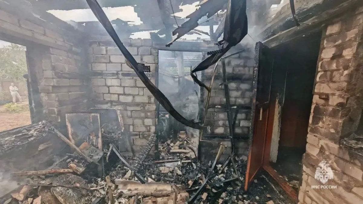 Короткое замыкание в стиральной машине стало причиной пожара в Волгограде Короткое замыкание в стиральной машине стало причиной пожара в Волгограде
