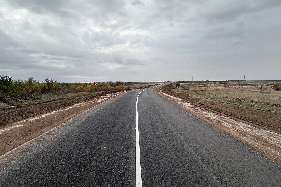 В Волгоградской области завершили ремонт еще одной дороги к отдаленным селам