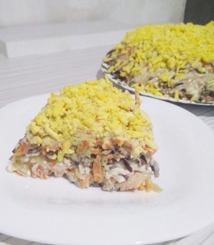 Салат с печенью и огурцами: новый взгляд на классический рецепт