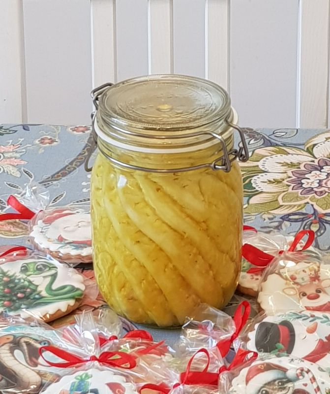 Праздничный десерт с ананасом и ликёром — спокойное настроение ожидания года