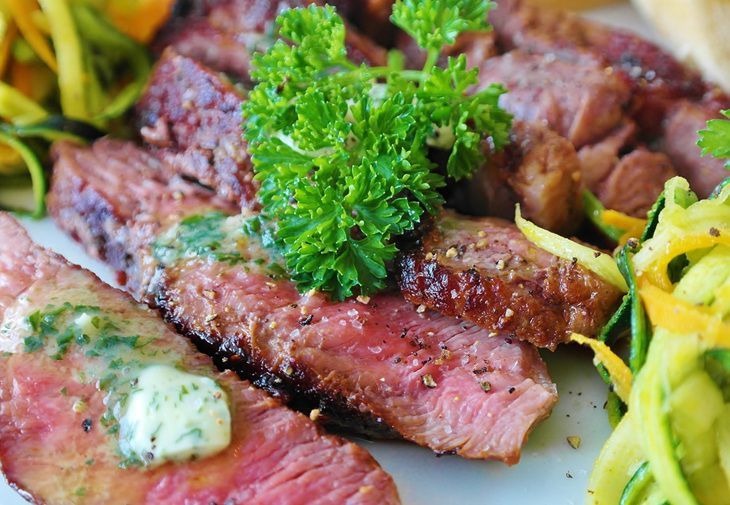 Даже самая жесткая говядина превратится в деликатес: секрет приготовления нежнейшего мяса от шеф-повара